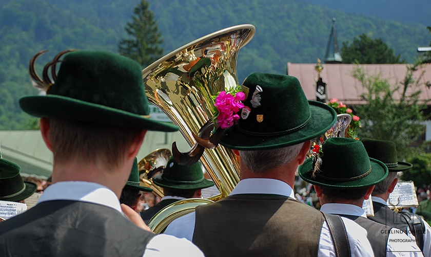 Festumzug in Rottach-Egern Copyright Gerlind Schiele Photography +49 (0) 170 - 908 85 85