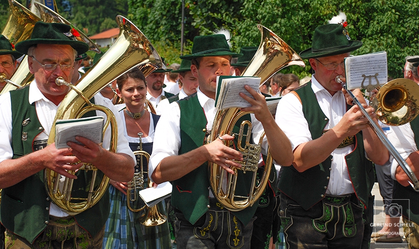 Festumzug in Rottach-Egern Copyright Gerlind Schiele Photography +49 (0) 170 - 908 85 85