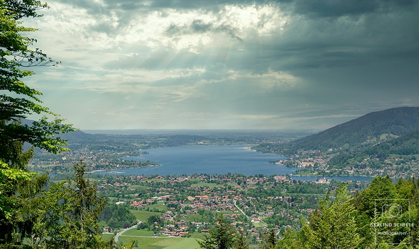 Gewitterwolken ber dem Tegernsee Copyright Gerlind Schiele Photography +49 (0) 170 - 908 85 85